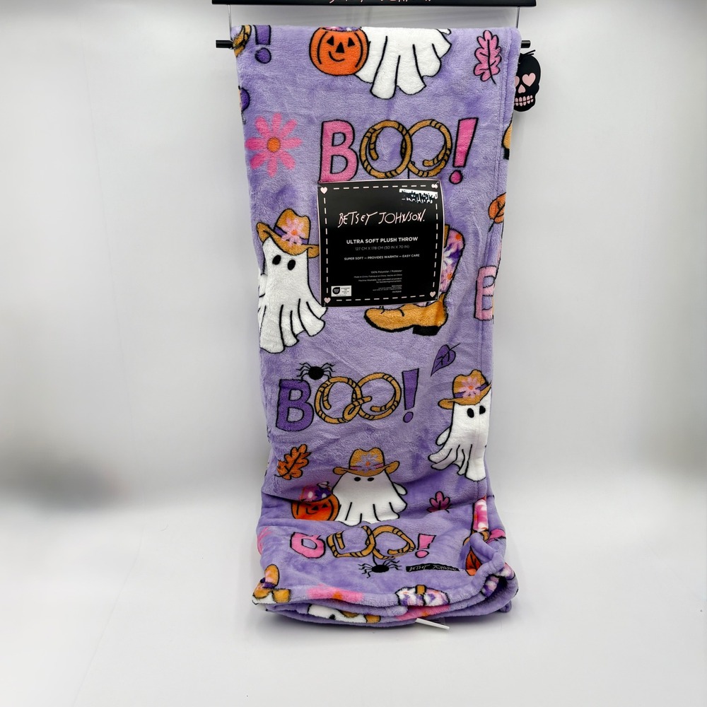 Betsey Johnson Ultra Soft Plush Halloween Throw‎ Blanket Ghost Cowboy Boots BOO!